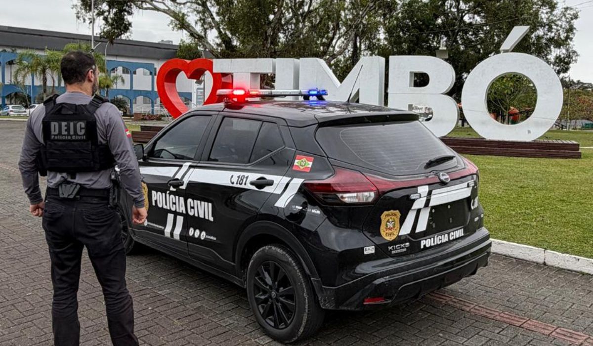 Mandados de busca e apreensão foram cumpridos na quinta-feira (30) em Timbó, Indaial, Rodeio e Blumenau, no Vale do Itajaí, e Jaraguá do Sul e Araquari, no Norte de Santa CatarinaFoto: Polícia Civil/ND Mais