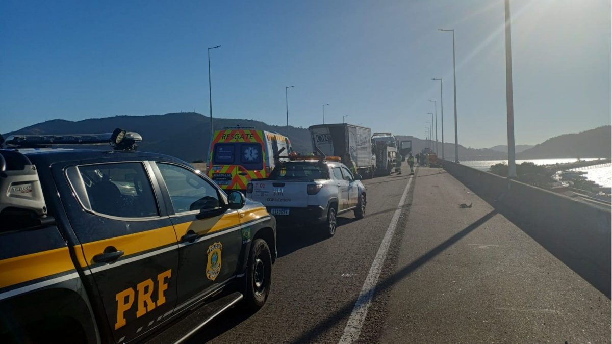 Engavetamento com oito veículos bloqueia sentido Sul da Ponte Anita Garibaldi e deixa feridos em SC - QTU Questões do Universo