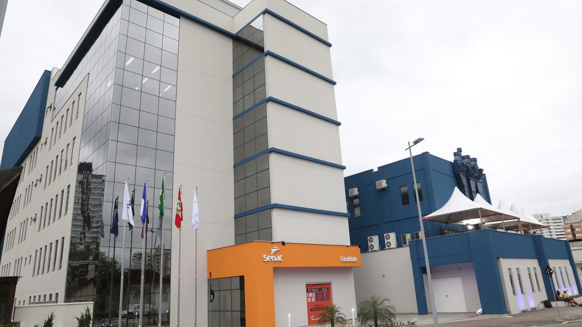 Senac celebra 80 anos com foco em inovação e empregabilidade