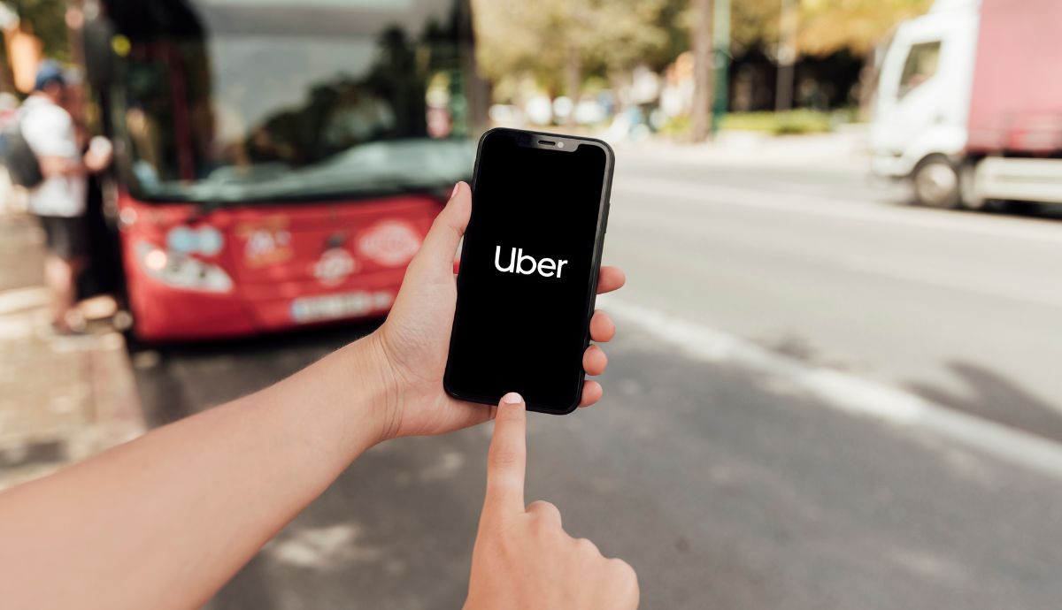 A ferramenta Uber Mulher, antes disponível em apenas algumas cidades do país, agora está disponível em todo o território nacionalFoto: Magnific/Reprodução/ND Mais