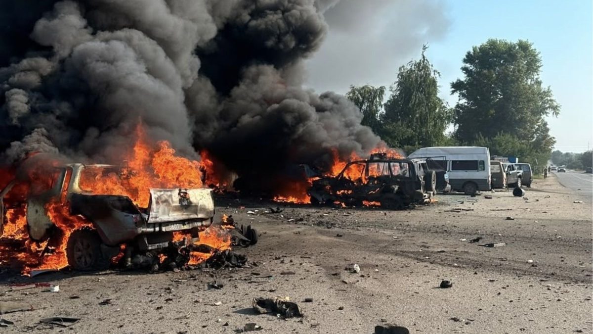 Após ataques da Rússia com 14 mortos, presidente da Ucrânia cobra eficiência de ministro