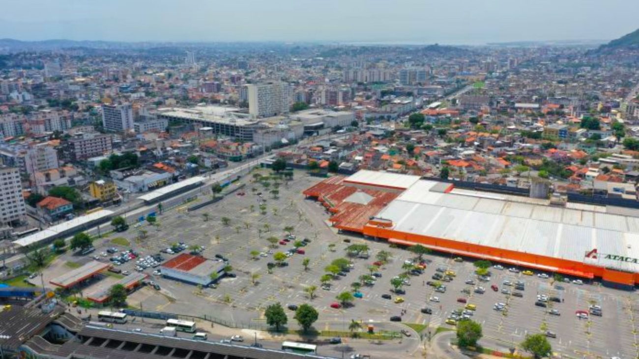 O Atacadão do Carrefour em Vicente de Carvalho receberá condomínio residencial da Riva. Conheça o projeto inovador no Rio de Janeiro e saiba mais sobre as unidades