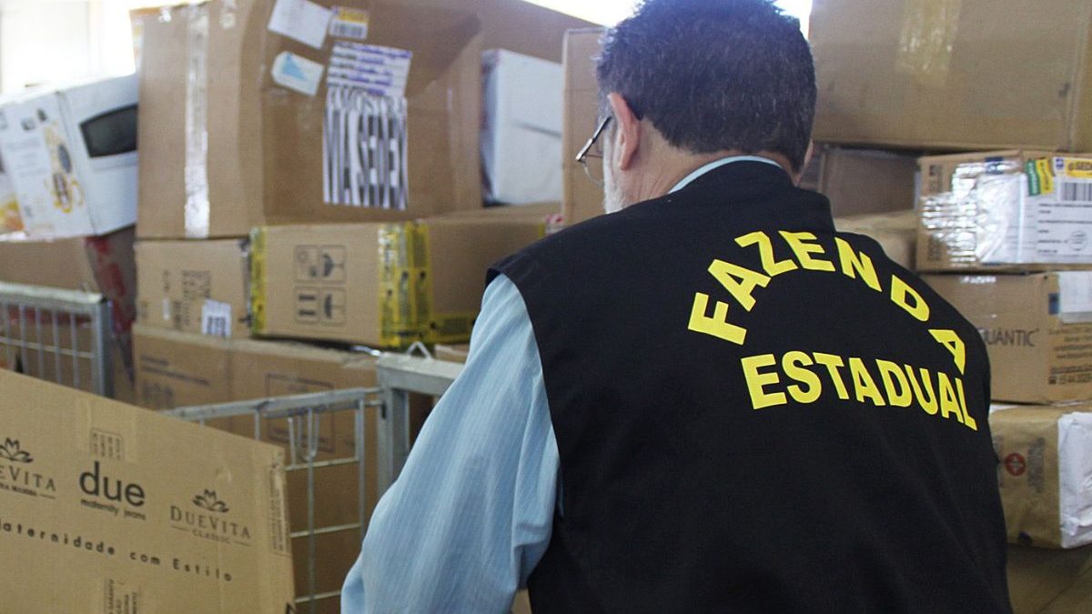 STF barra teto salarial de auditor fiscal e cargos não terão o mesmo salário dos ministros; saiba o que motivou a decisão - QTU Questões do Universo