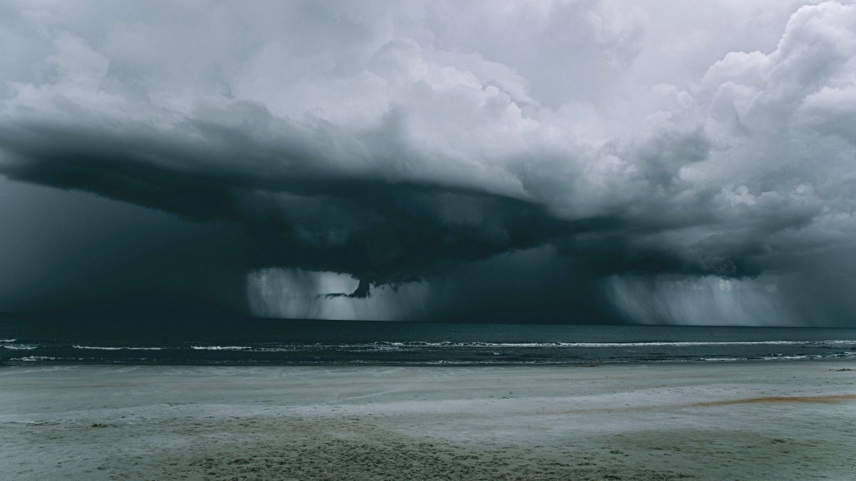 Novo ciclone extratropical já tem data para se formar: sistema deve provocar temporais