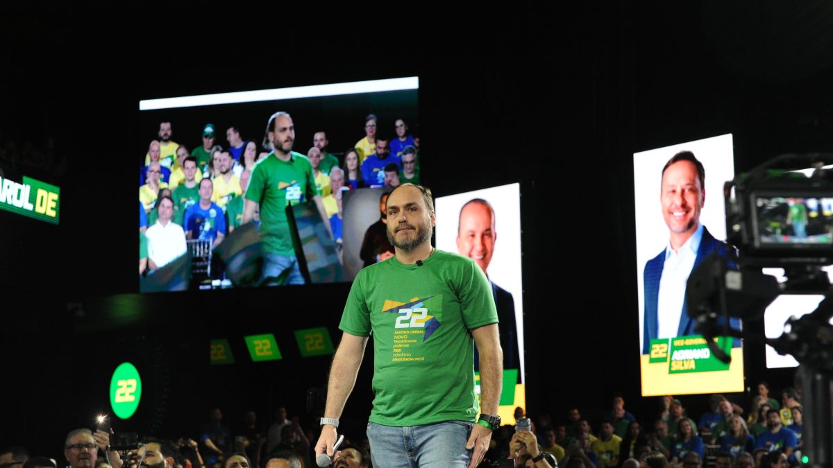 Carlos Bolsonaro declara R$ 2,78 milhões ao TSE