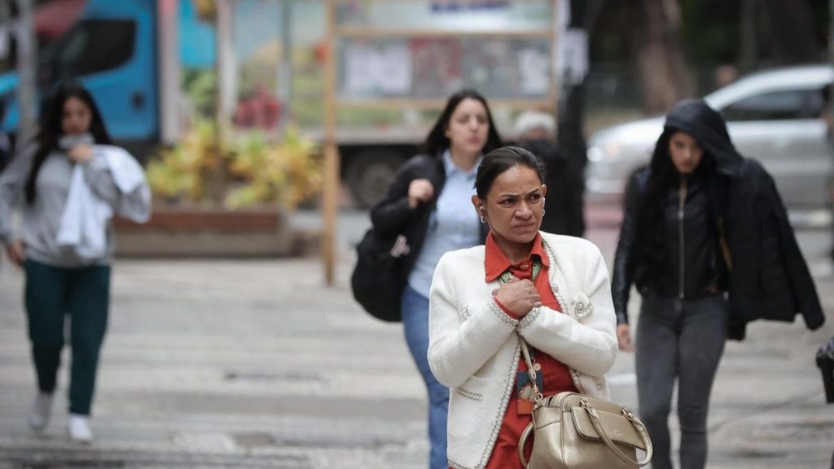 ATENÇÃO, VIZINHO: frio de 1°C e temporais atingem SC nesta semana