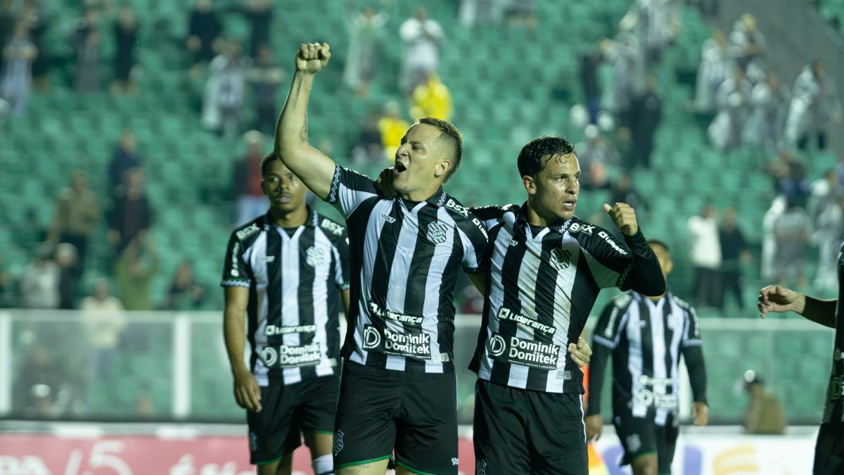 Figueirense vence de virada, mas se despede da Série C após combinações de resultados não favorecer - QTU Questões do Universo