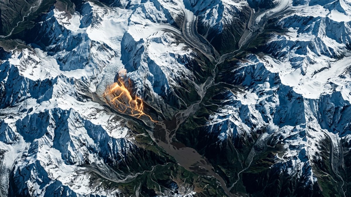 Um glaciar colapsou no Himalaia, virou tsunami de lama e matou ao menos 95 pessoas no Nepal, veja vídeos - QTU Questões do Universo