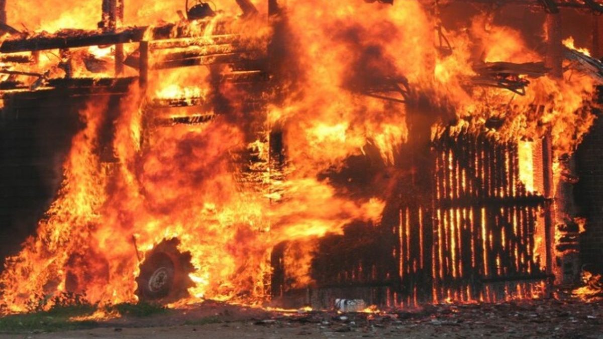 Ex-vice-prefeito de pequena cidade de SC é condenado por planejar incêndio em pavilhão da igreja para ‘agitar’ cenário político - QTU Questões do Universo