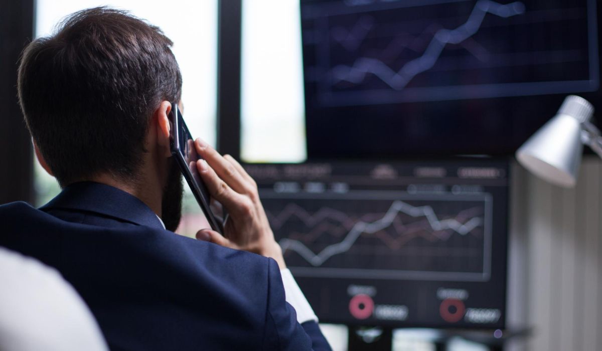 Especialistas explicam por que os investidores estão tirando dinheiro da Bolsa brasileiraFoto: Freepik/ND Mais