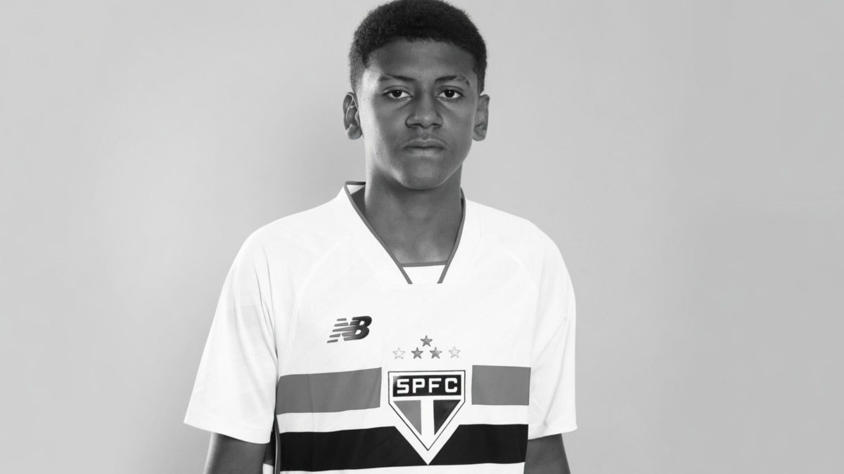 ‘Ia ser uma promessa do futebol’: pai destaca sonho de ex-jogador do São Paulo morto a tiros após partida - QTU Questões do Universo