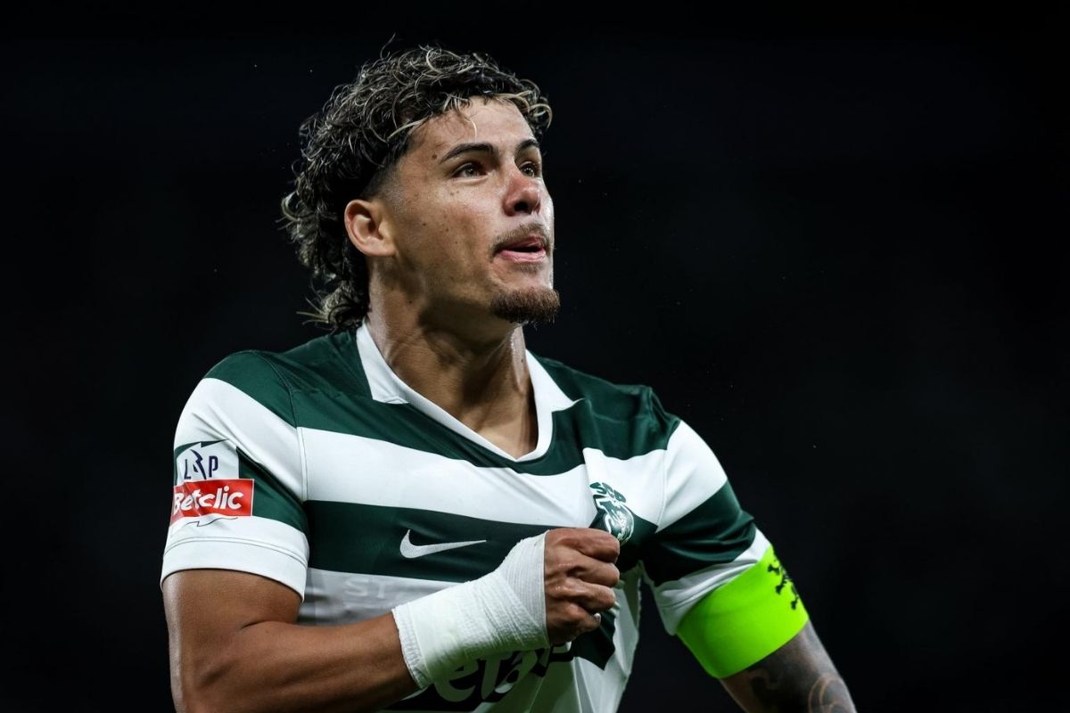 Maximiliano Araújo comemora gol pelo Sporting contra o Alverca pela Liga Portugal
