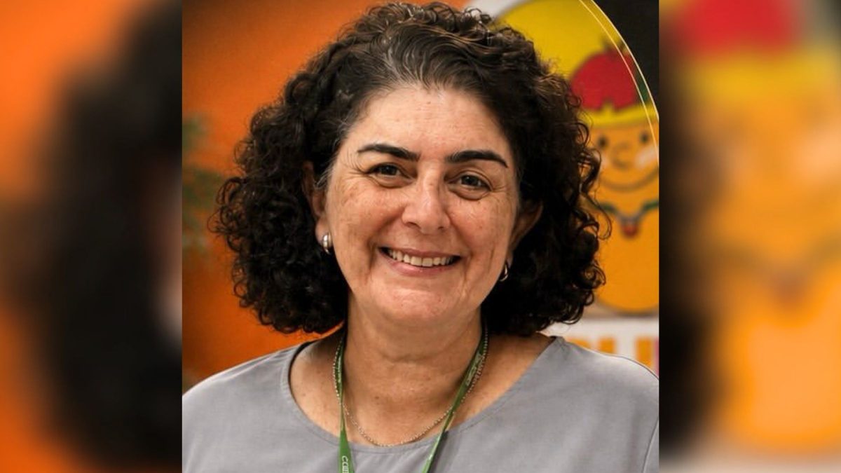 Morre professora que dedicou 20 anos à história de escola em SC: ‘Sempre com um sorriso no rosto’ - QTU Questões do Universo