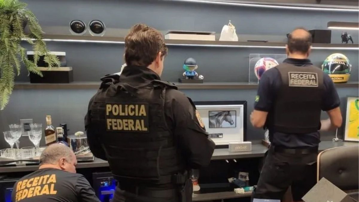 PF faz operação contra grupo ligado a bets e cumpre mandado na casa de Nelson Wilians