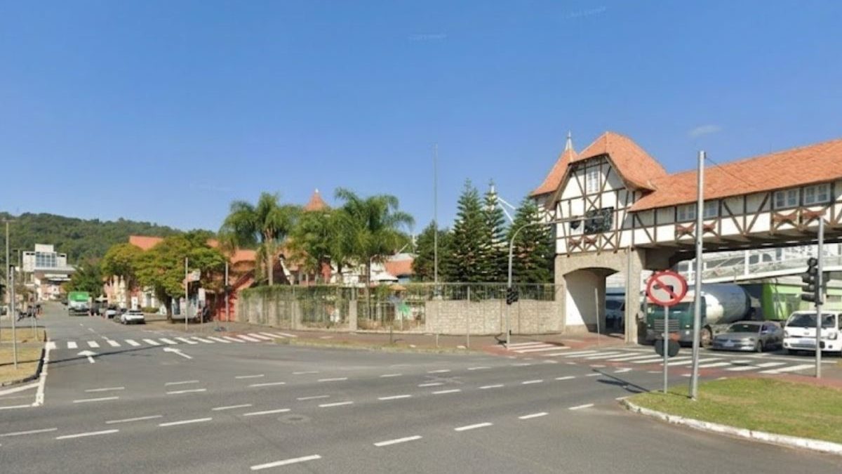 Rua movimentada de Blumenau será interditada a partir desta terça-feira; veja o trecho afetado - QTU Questões do Universo