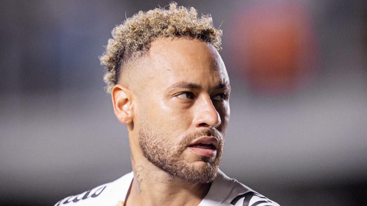 ‘Vai tomar caju’: Neymar faz cobrança e especialista em leitura labial ironiza xingamentos contra árbitra - QTU Questões do Universo