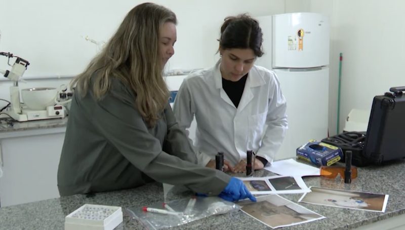 Os métodos utilizados, porém, eram capazes de rastrear os vestígios, mas não de confirmar sozinhos a origem do material. Por isso, foi necessária uma análise mais detalhada. - Heron Barros/NDTV/ND Mais