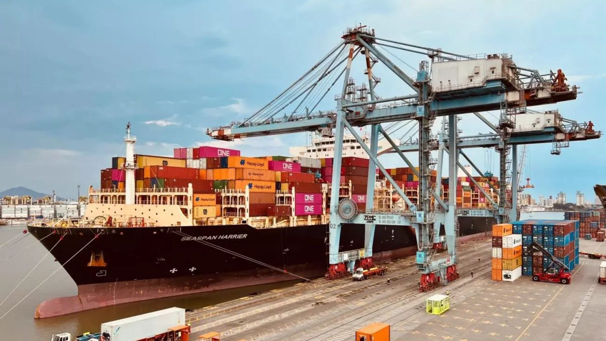Contrato de 25 anos que definirá futuro do Porto de Itajaí entra em discussão com audiência pública - QTU Questões do Universo