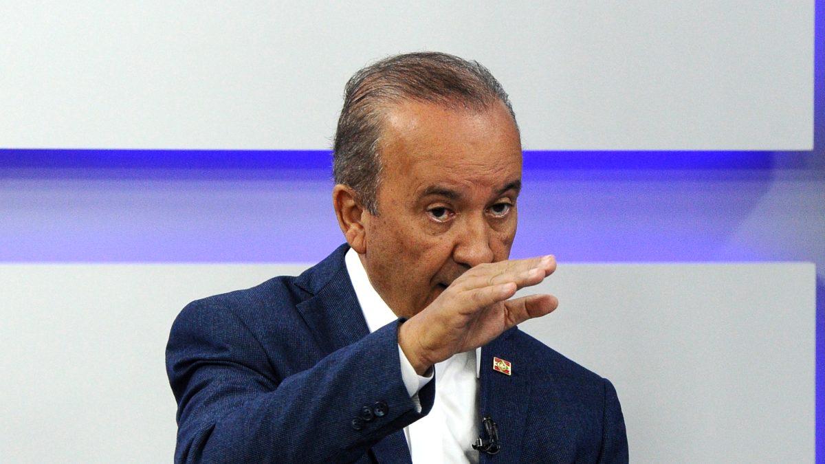 Jorginho Mello aposta em economia, investimentos e geração de emprego como ponto forte da campanha - QTU Questões do Universo