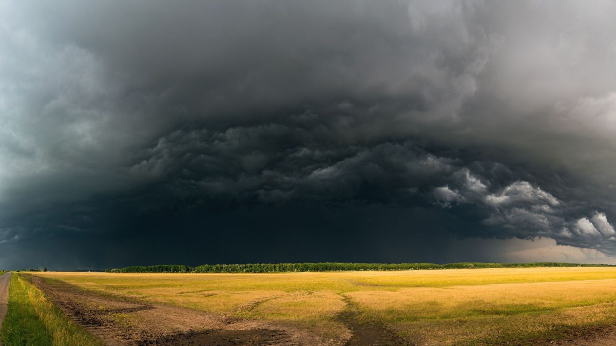 Tempestades e risco de vendavais: instabilidades avançam pelo Centro-Sul e 5 estados entram em alerta nesta semana - QTU Questões do Universo