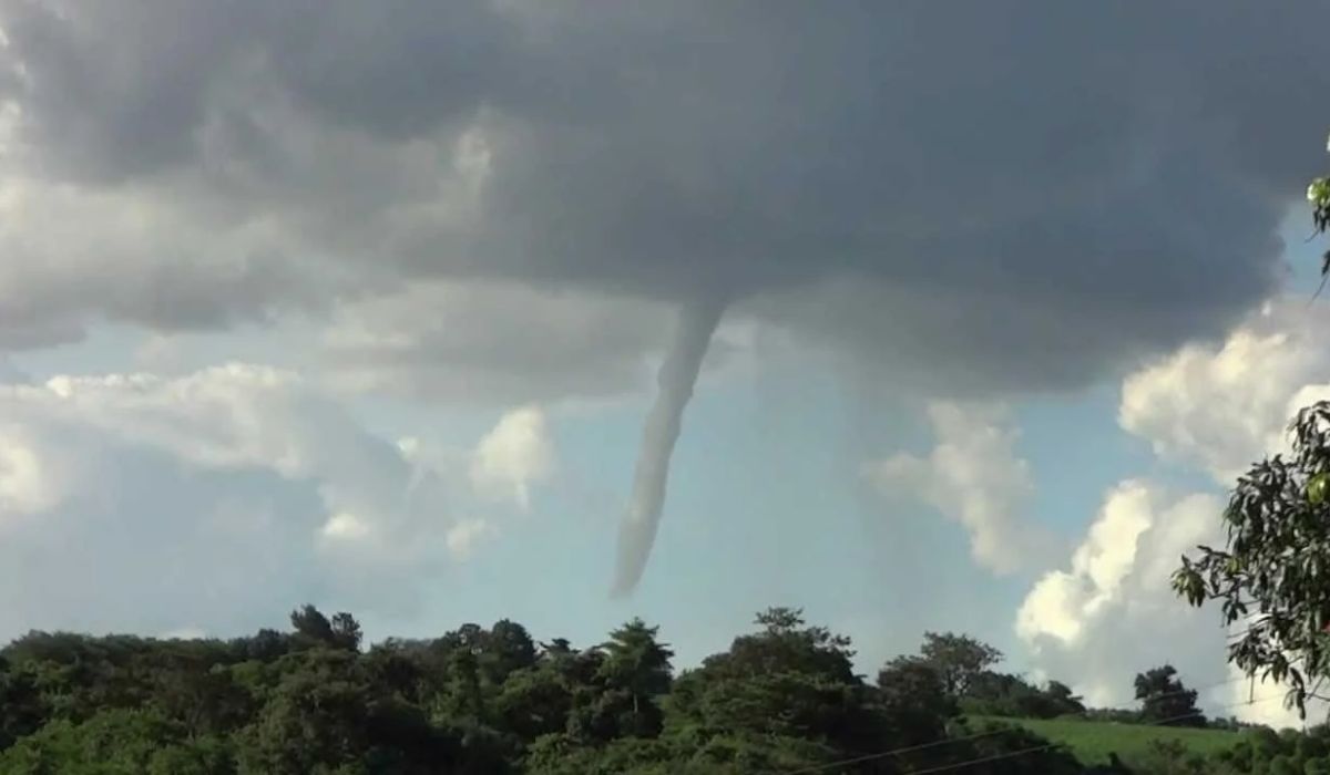 Tornado entre F0 e F1