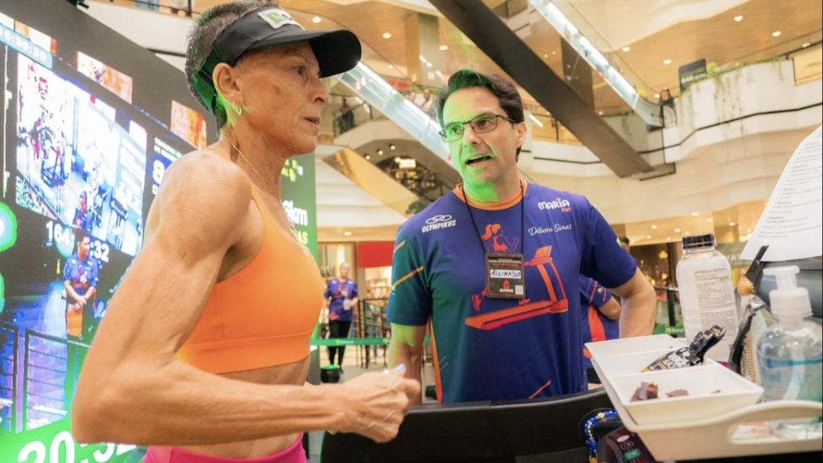 Ultramaratonista de 55 anos corre mais de 170 km no primeiro dia de desafio e segue na busca do recorde mundial em SC - QTU Questões do Universo