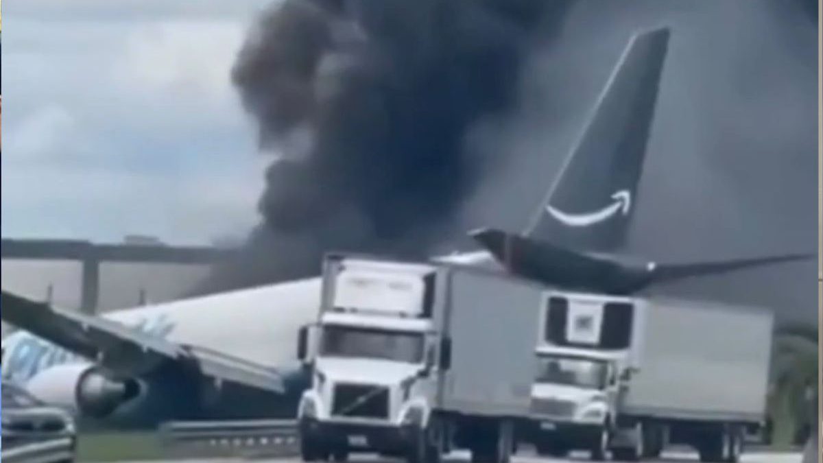 Acidente com Boeing 767 da Amazon deixa 5 mortos e mobiliza mais de 60 equipes de combate a incêndio em Miami