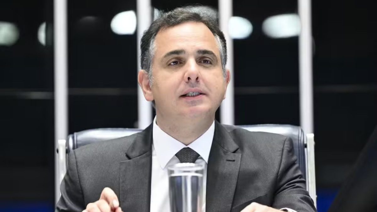 Após renúncia de Bruno Dantas, Alcolumbre indica Rodrigo Pacheco para vaga no TCU