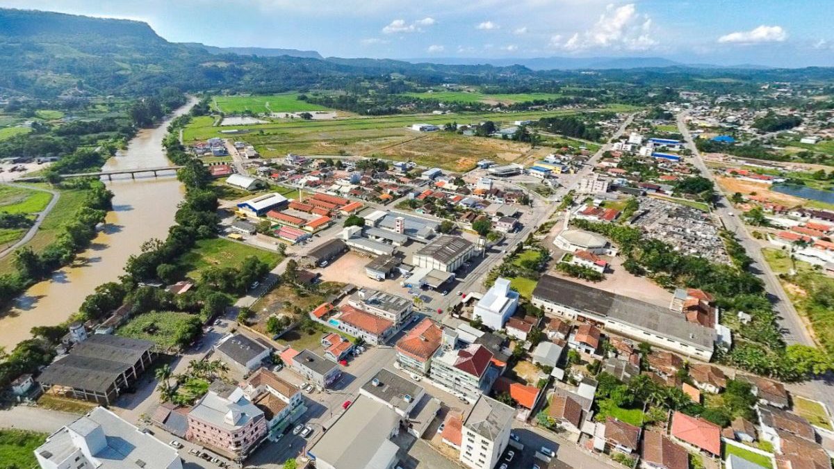 Ataque hacker desvia recursos públicos de prefeitura em SC