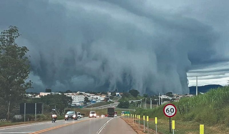 Chuva intensa deve atingir estados do Sul, Sudeste, Centro-Oeste e Norte nos próximos dias. - Reprodução/José Roberto Brumann/ND Mais