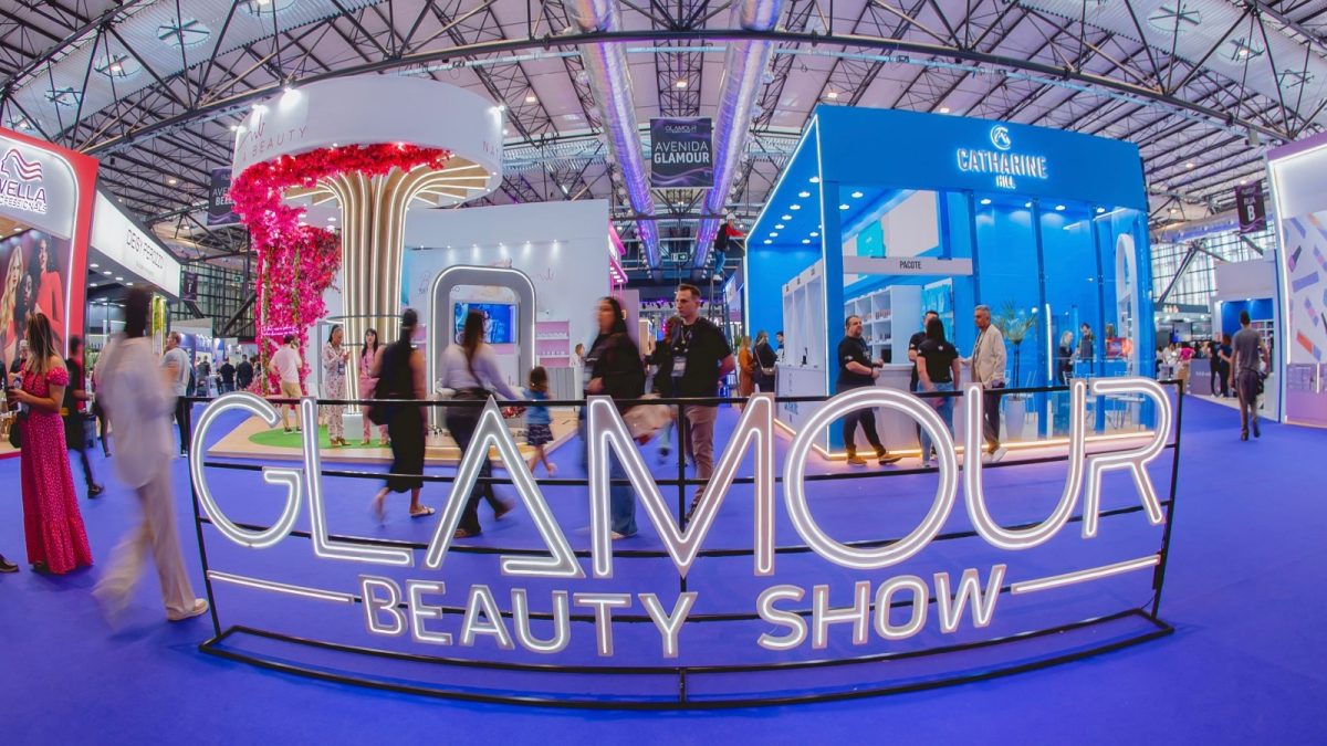 Entre pincéis, tesouras e grandes negócios, Balneário Camboriú recebe a Glamour Beauty Show