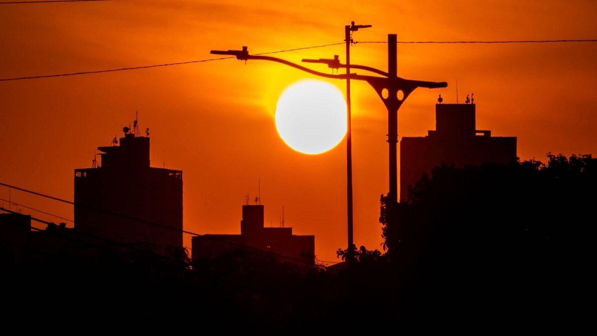 Onda de calor chega a 43,3°C, mantém alerta vermelho em 4 estados do Brasil, mas temperaturas sufocantes já têm data para diminuir; veja quando