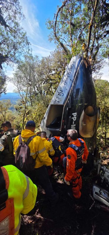 Corpo de Bombeiros chegou ao local do acidente após 3 horas de caminhada - Divulgação/CBMSC/ND Mais