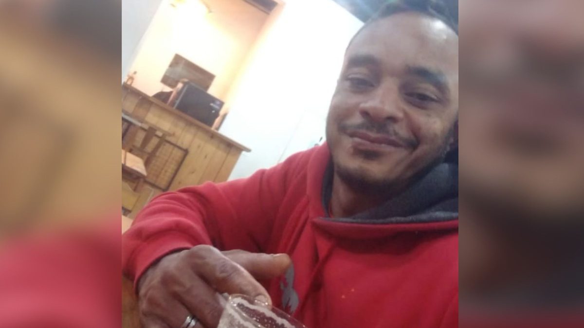 ‘Graças a Deus encontrei meu filho’: paulistano estava desaparecido em SC e foi reconhecido em uma clínica terapêutica após repercussão do caso