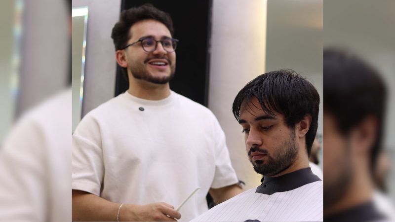 Alessander iniciou na barbearia com apenas 17 anos - Arquivo pessoal/Alessander Oliveira/ND Mais