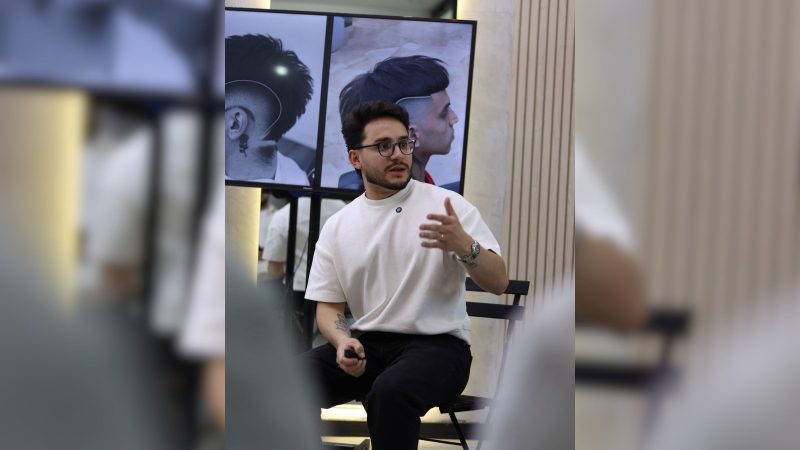Alessander iniciou na barbearia com apenas 17 anos - Arquivo pessoal/Alessander Oliveira/ND Mais