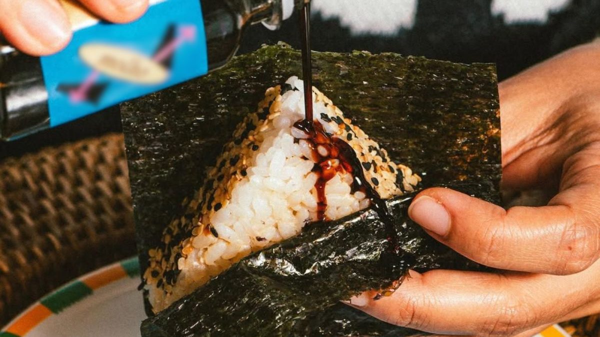 Culinária japonesa ganha novo capítulo em Blumenau com a chegada do onigiri