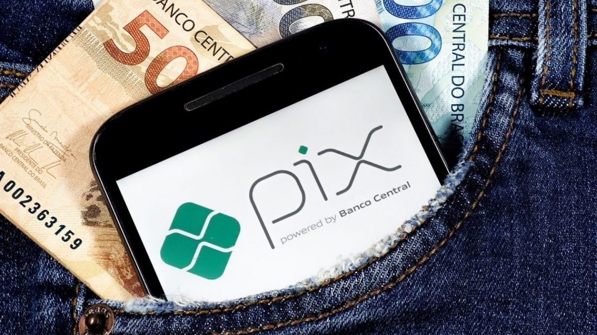 Pix tem nova regra a partir desta terça-feira (1) e Banco Central muda procedimento que pode afetar devoluções - QTU Questões do Universo