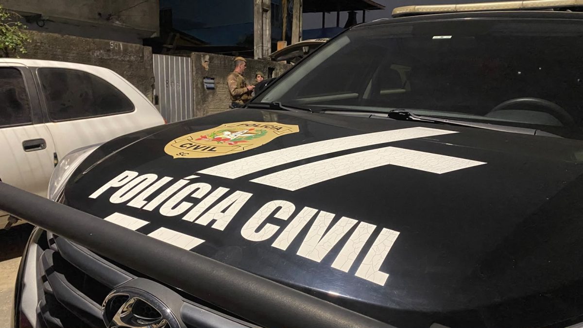 Membro de facção condenado a 22 anos por homicídio é preso em SC após fuga de presídio de segurança máxima