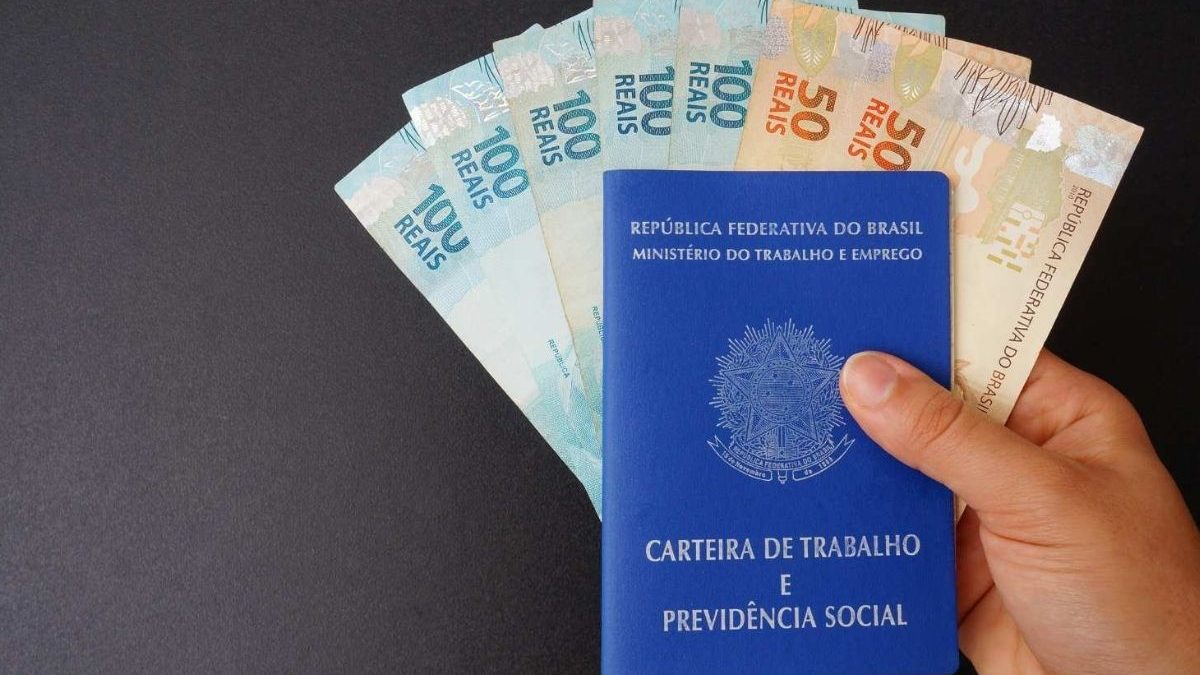 Três profissões podem receber adicional de insalubridade de 40% com novo projeto na Câmara - QTU Questões do Universo