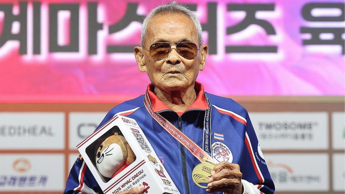 Aos 106 anos, tailandês conquista dois ouros no Mundial e bate recorde no lançamento de disco após começar a treinar aos 80 - QTU Questões do Universo