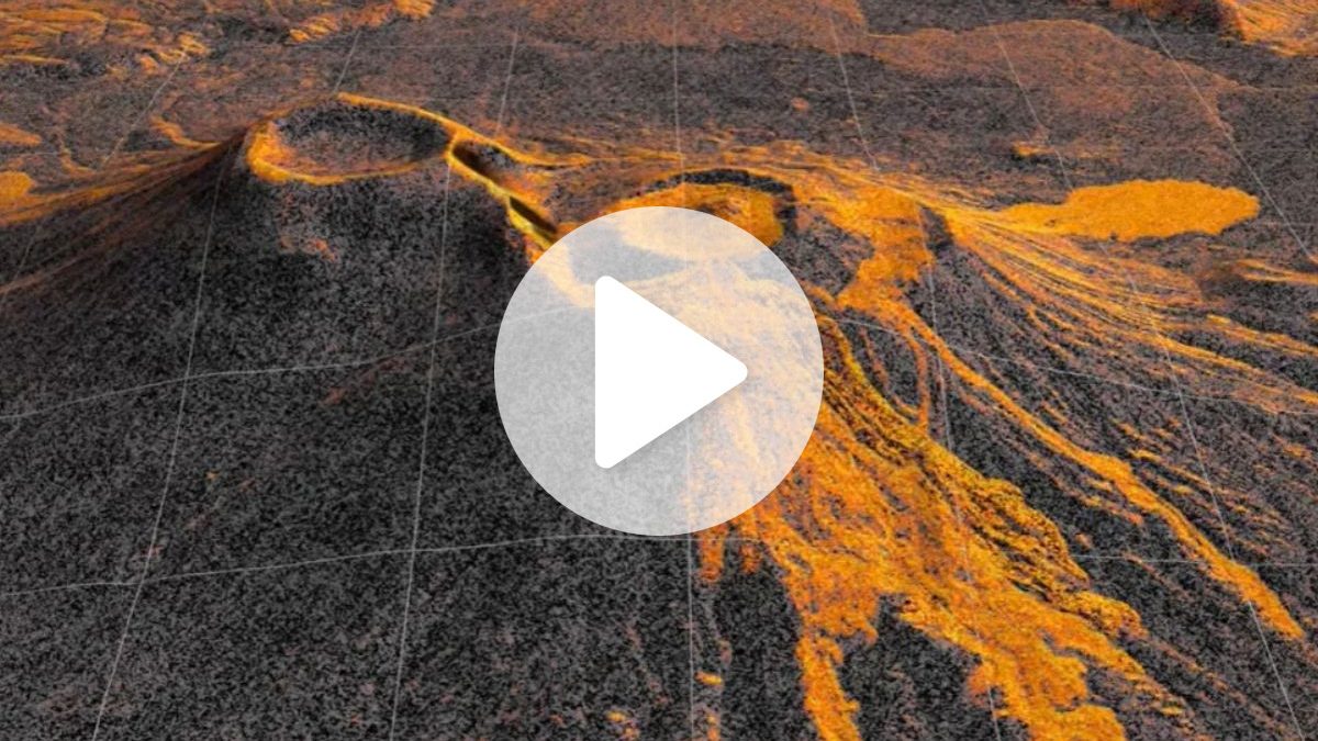 Vulcão adormecido há quase 500 anos volta a entrar em erupção após terremoto na Rússia, e satélite da NASA revela avanço da lava; veja