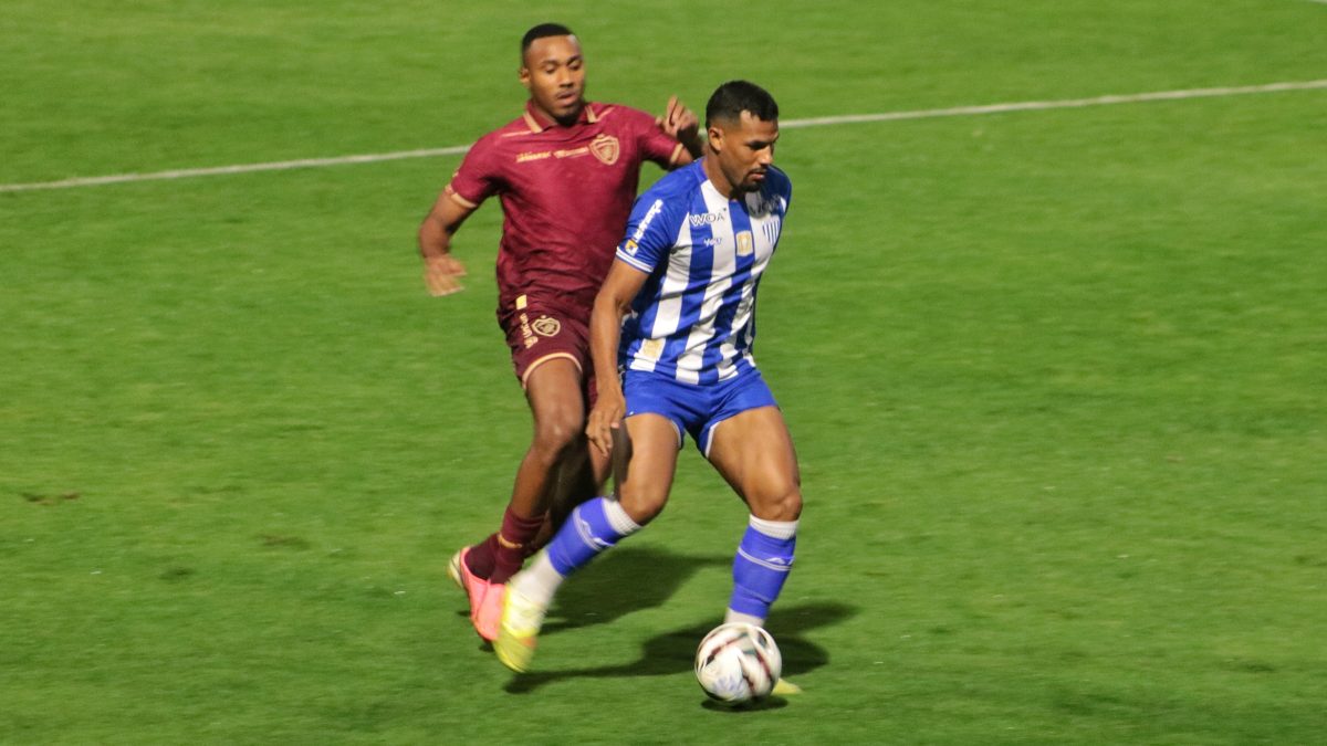 Avaí bate o Londrina e encerra sequência sem vitórias na Série B