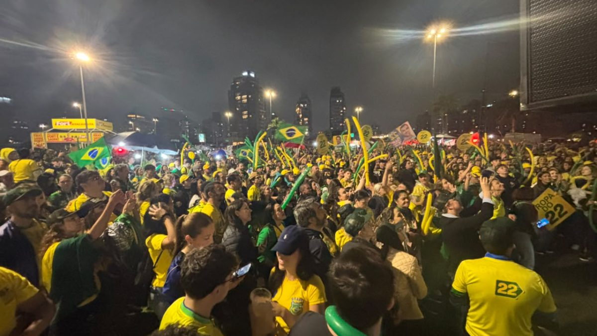 Com presença de Topázio Neto, Bloco do 22 mobiliza apoiadores a três dias do 2º turno