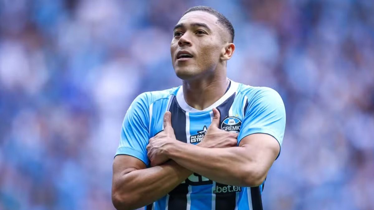 Qual o salário de Carlos Vinicius? Saiba o valor que pode ganhar valorização no Vasco em 2027