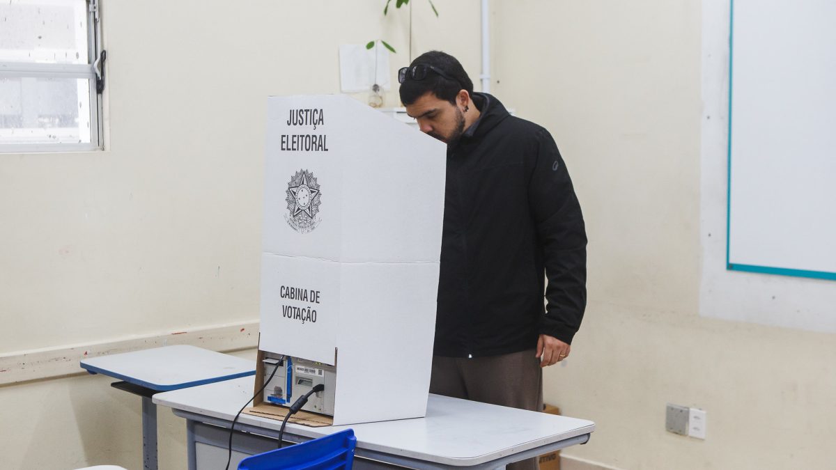 Fim da linha? Eleição derruba medalhões da política