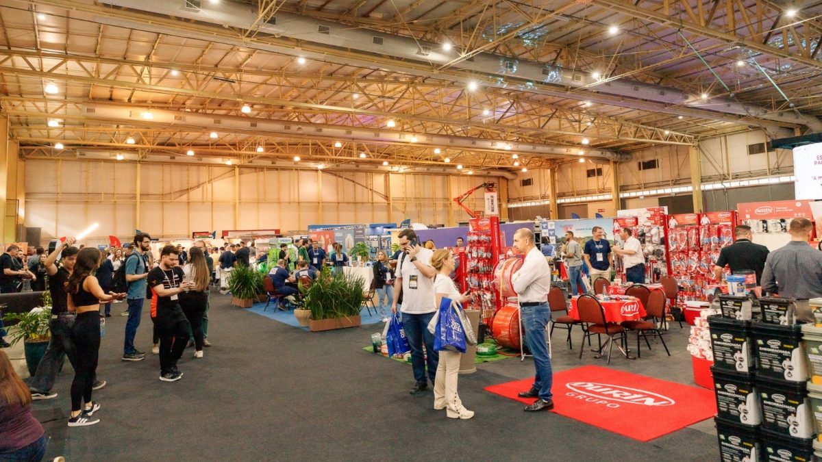 Com meta de R$ 200 milhões em negócios, feira gigante da construção civil reúne 150 marcas em Joinville