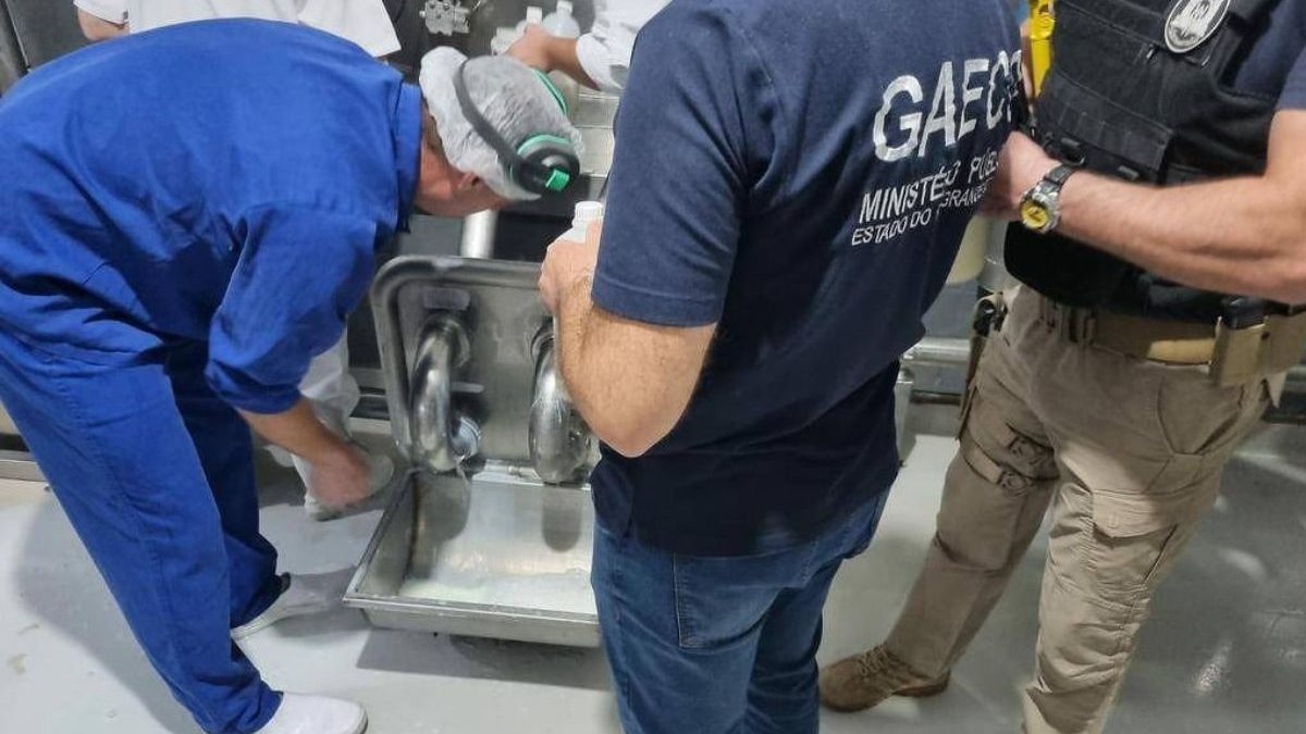 Onde fica a fábrica que usava soda cáustica e água oxigenada para adulterar leite e teve 15 pessoas condenadas