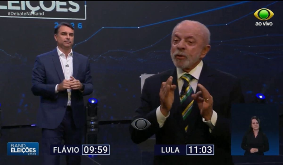 Flávio Bolsonaro e Lula em debate na BandFoto: Band/Reprodução/ND Mais