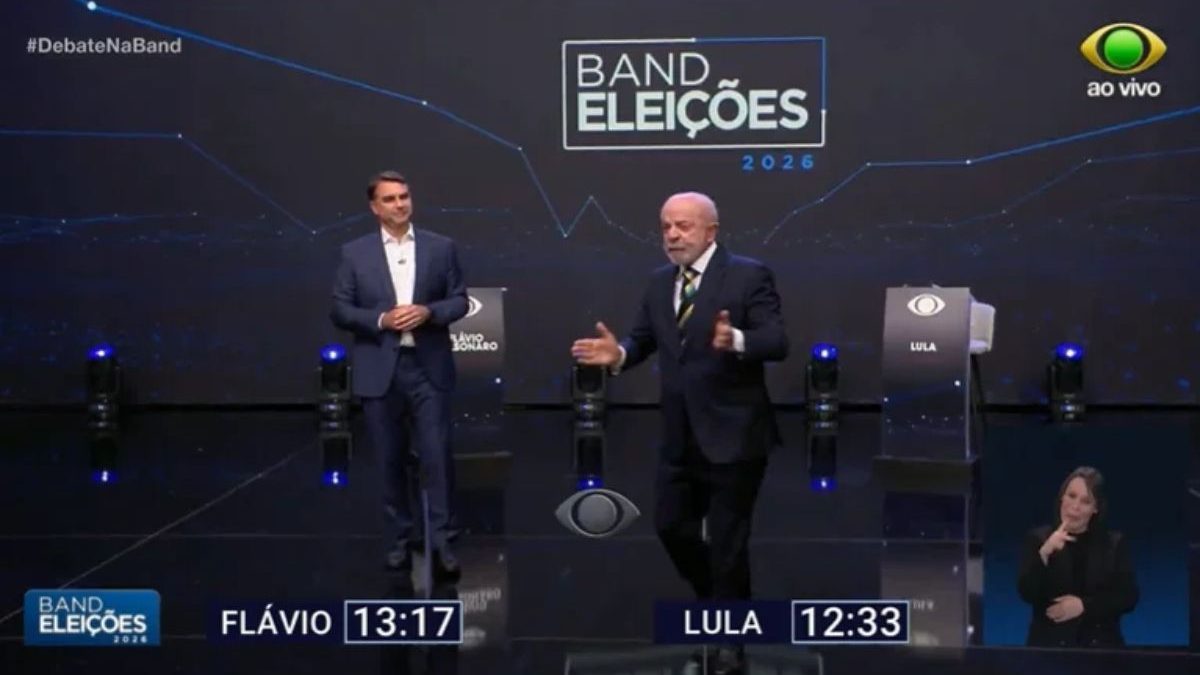 Roberta Luchsinger, Dark Horse e votos de presidiários: debate entre Lula e Flávio Bolsonaro tem tom de mano a mano, disputa na plateia e leva o acirramento das